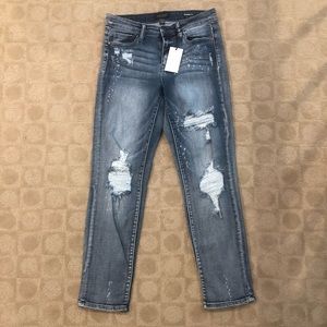 *BRAND NEW* Judy Blue mid rise splatter jeans